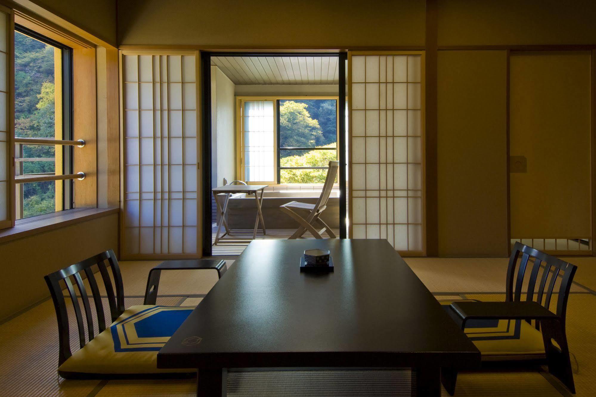 Koduchi No Yado Tsurukamedaikichi Hotel Nikko Exterior foto